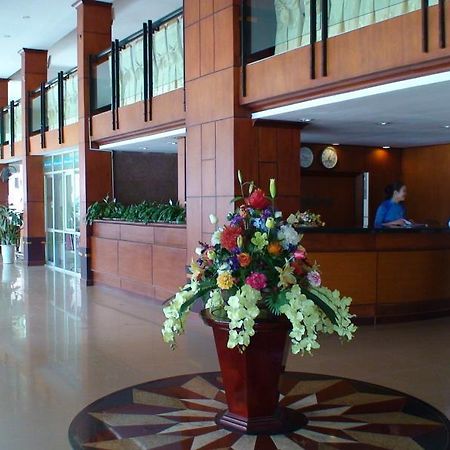 Huu Nghi Hotel Vinh Zewnętrze zdjęcie