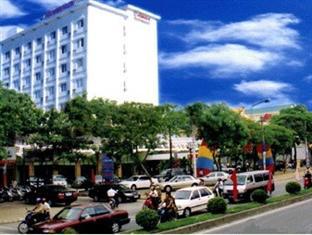 Huu Nghi Hotel Vinh Zewnętrze zdjęcie