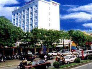 Huu Nghi Hotel Vinh Zewnętrze zdjęcie